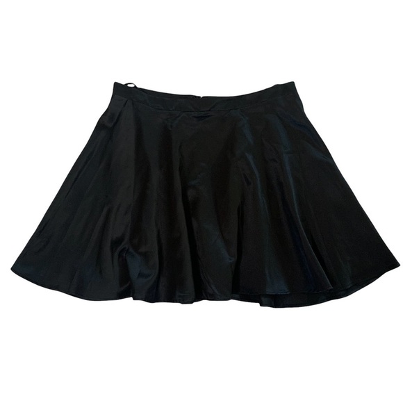 City Vibe New Without Tags Satin Flare Mini Skirt Size 16/17 Color Black - Picture 7 of 8
